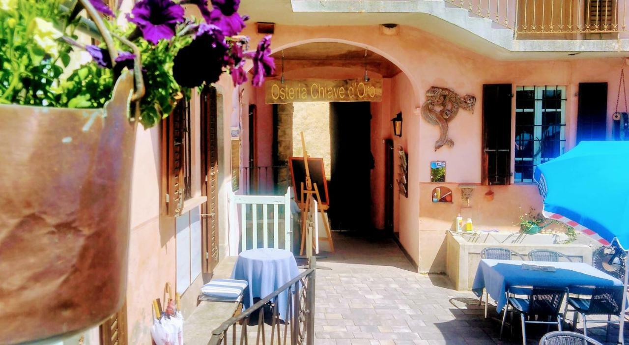 Chiave D'Oro Hotel Sessa Екстериор снимка